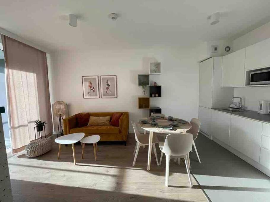 Modern Tower Apartament Gdynia Apartment Exterior photo
